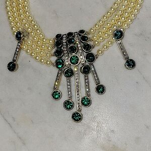 HEIDI DAUS HEIRLOOM Jewels,Crystals & Pearls Bib Necklace & Earrings EnsembleEUC